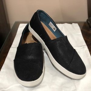 Toms Avalon Slip-On